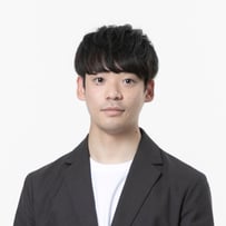 株式会社リチカ デジタルブランド部 SNSエキスパート 青木 晃一