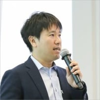 里村 仁士
