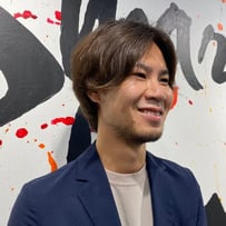 礒口 耀