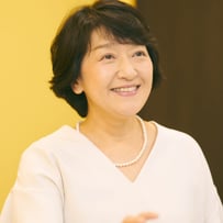 株式会社おやつカンパニー 常務執行役員 マーケティング本部長 赤沢 佳代